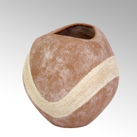 Lambert Yuka, terracotta